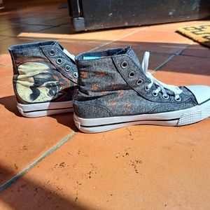Airwalk grey high-tops with hand painted cats, women's 6.5